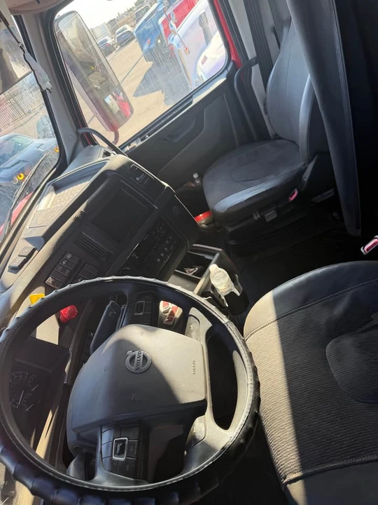 2020 Volvo 760 - Image 12 of 19