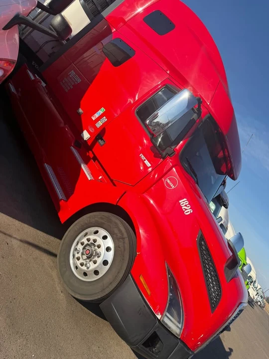 2020 Volvo 760 - Image 19 of 19