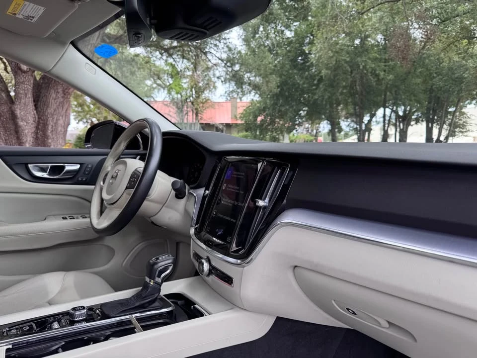 2020 Volvo S60 3rd Gen - Image 7 of 9