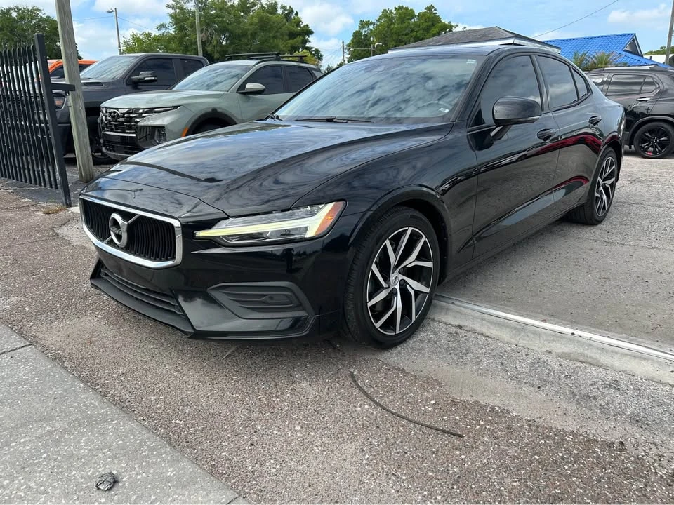 2020 Volvo S60 3rd Gen - Image 2 of 10
