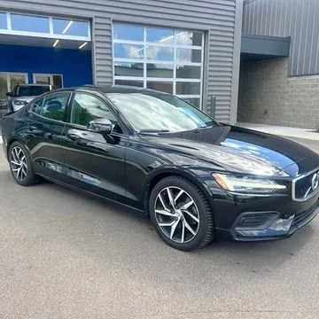 2020 Volvo S60 T5 Momentum