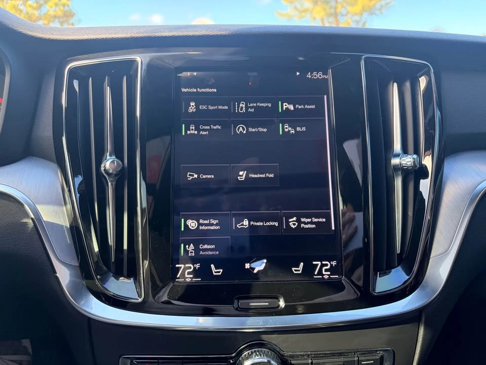 2020 Volvo S60 3rd Gen - Image 15 of 18