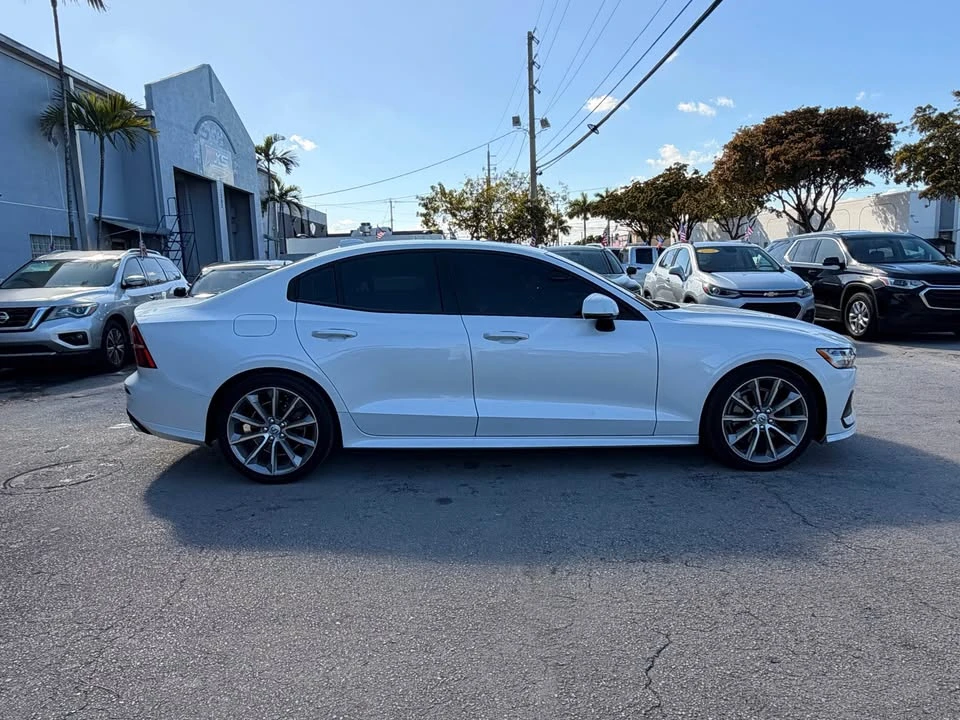 2020 Volvo S60 3rd Gen - Image 5 of 18