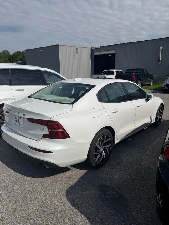 2020 Volvo S60 3rd Gen - Image 4 of 6