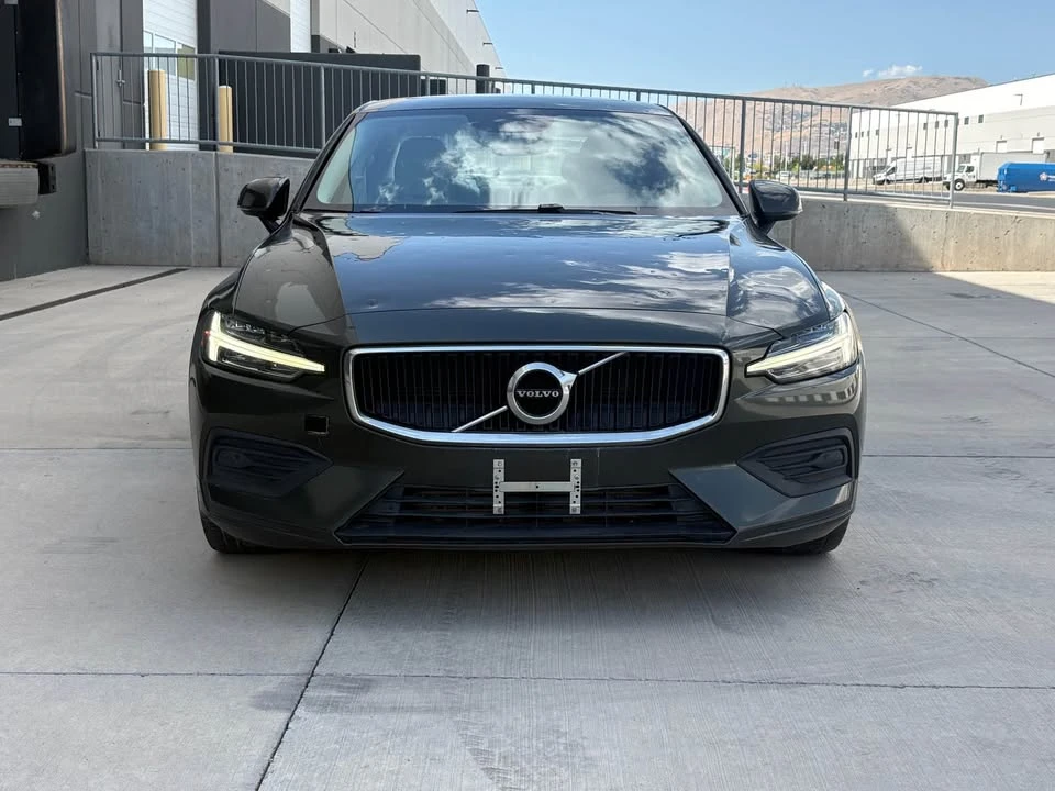 2020 Volvo S60 3rd Gen - Image 2 of 13