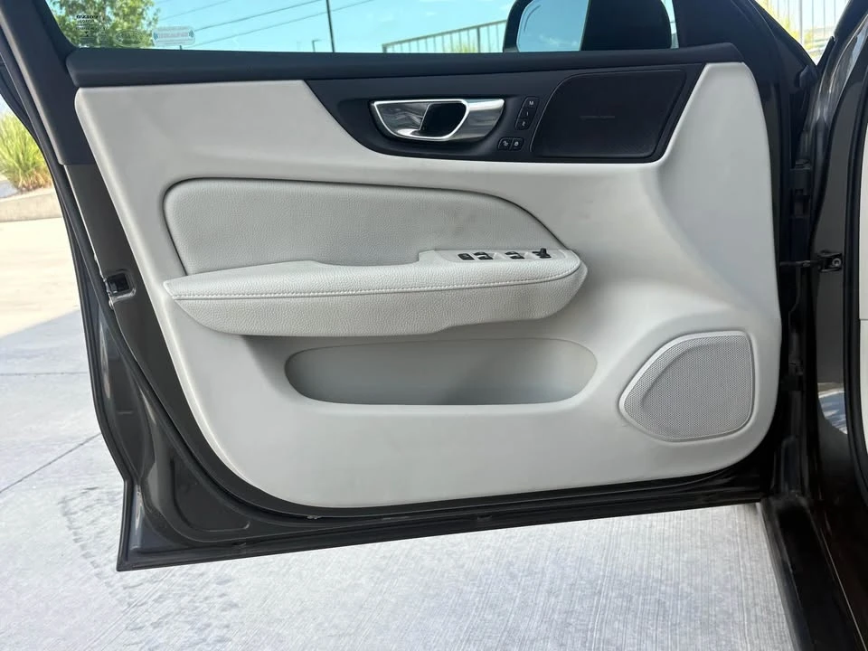 2020 Volvo S60 3rd Gen - Image 11 of 13