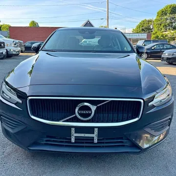2020 Volvo S60 T5 Momentum Sedan 4D