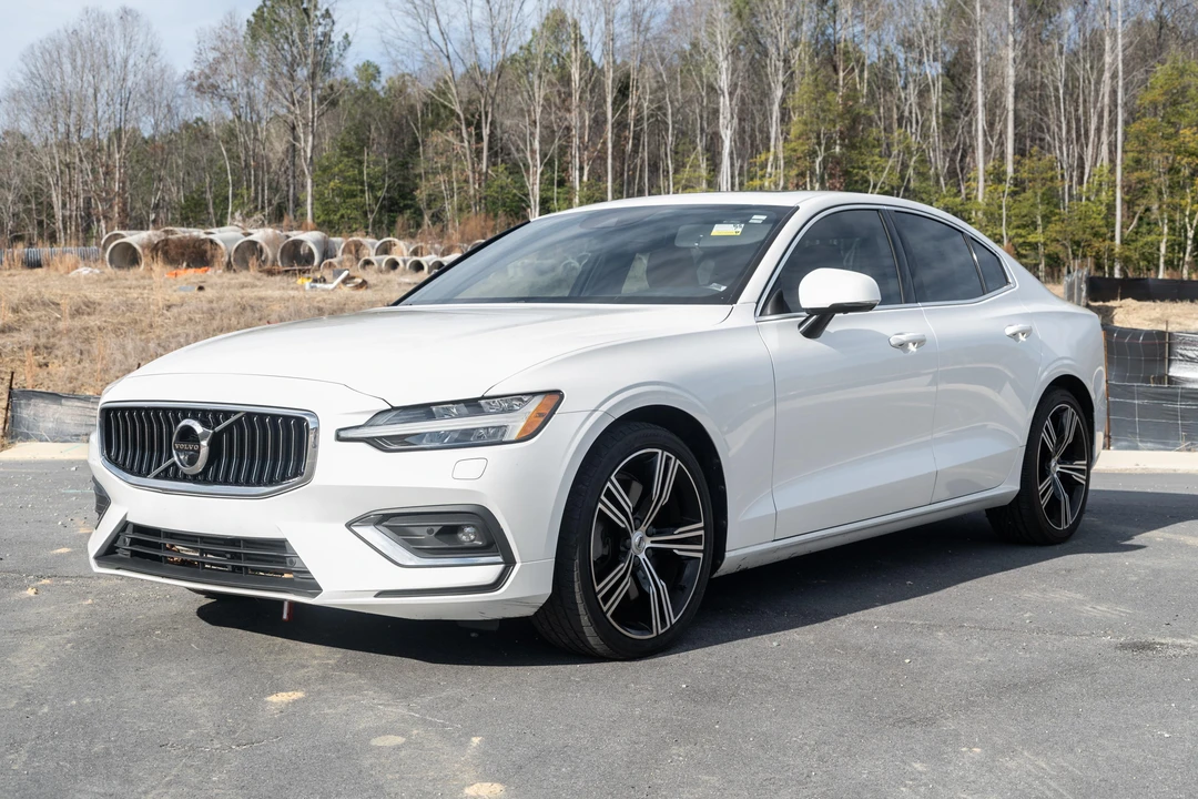2020 Volvo S60 3rd Gen - Image 9 of 31