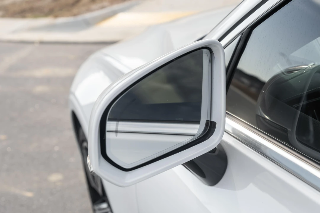 2020 Volvo S60 3rd Gen - Image 19 of 31