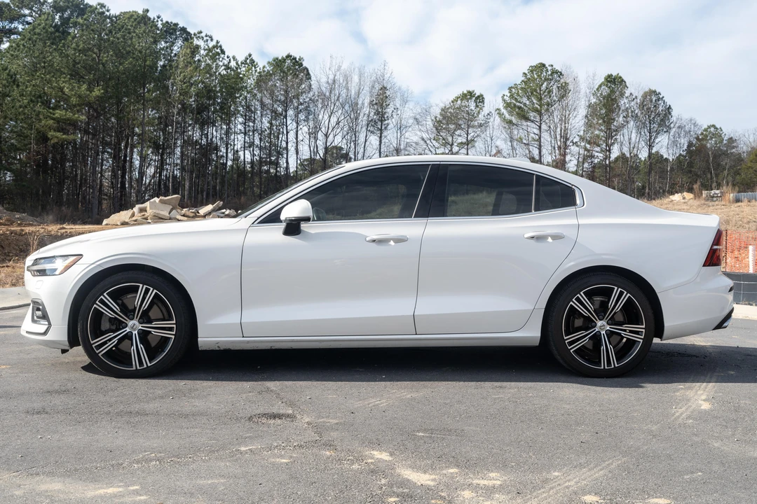 2020 Volvo S60 3rd Gen - Image 10 of 31