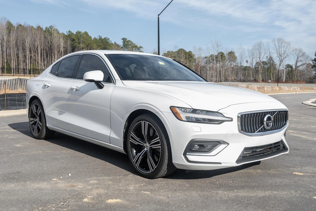 2020 Volvo S60 3rd Gen - Image 13 of 31