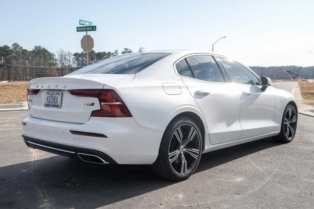 2020 Volvo S60 3rd Gen - Image 12 of 31