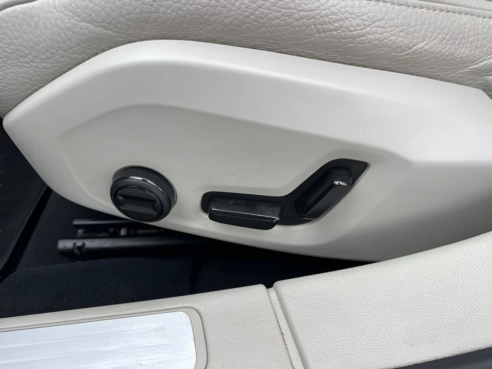 2020 Volvo S60 3rd Gen - Image 10 of 12
