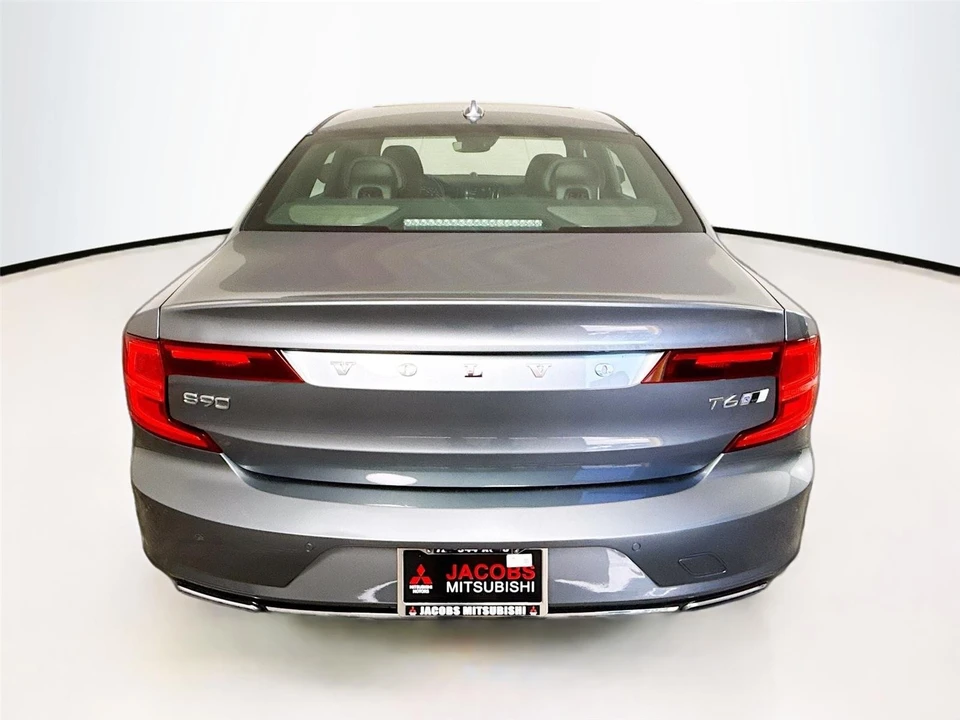 2020 Volvo S90 - Image 10 of 21