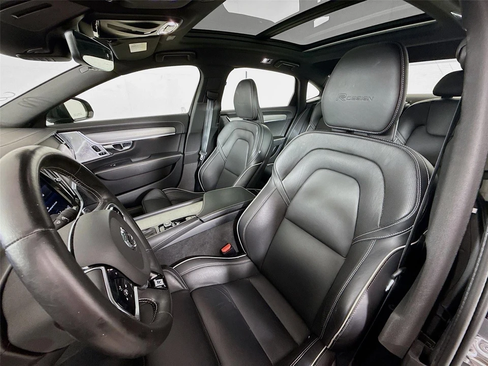 2020 Volvo S90 - Image 2 of 21