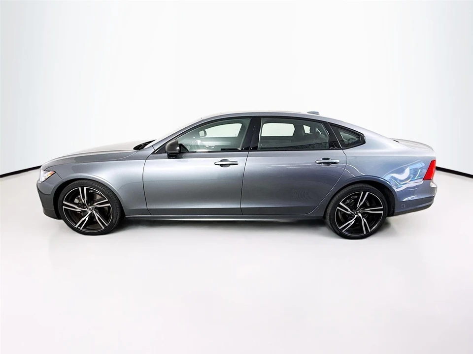 2020 Volvo S90 - Image 11 of 17