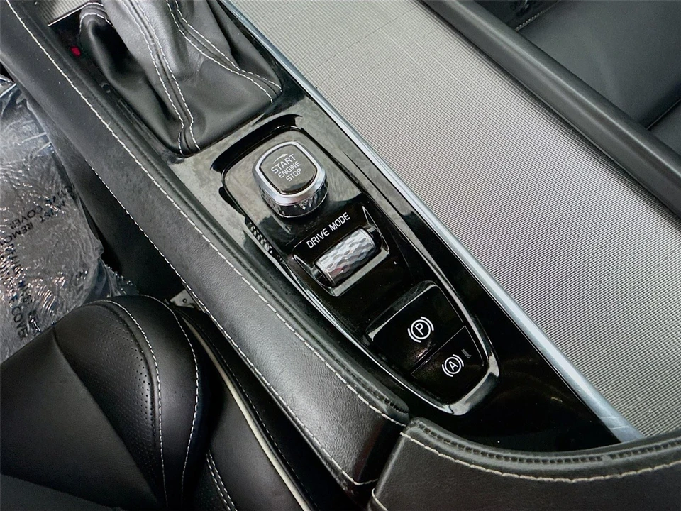 2020 Volvo S90 - Image 19 of 21