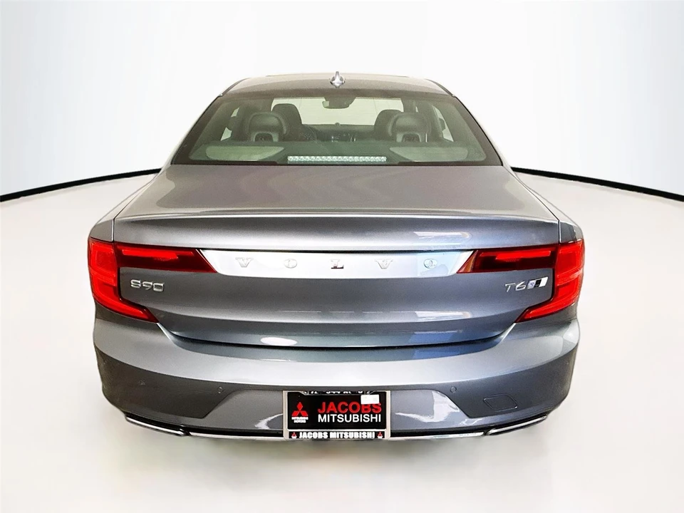 2020 Volvo S90 - Image 10 of 17