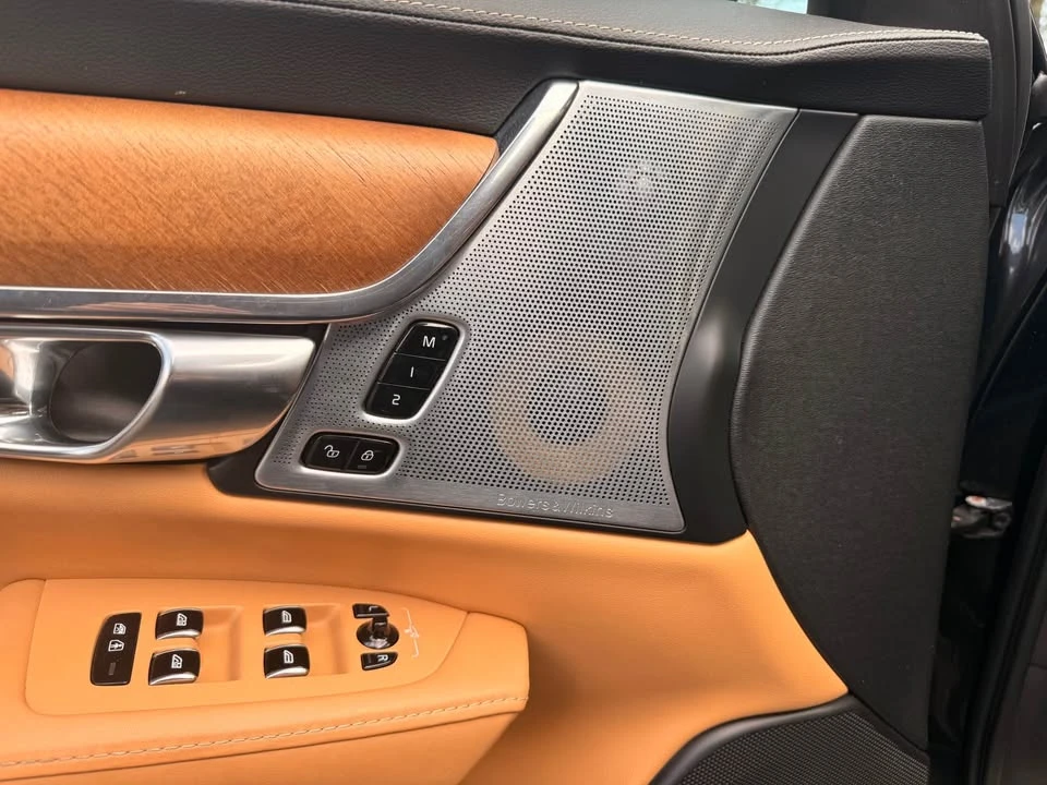 2020 Volvo S90 - Image 18 of 19