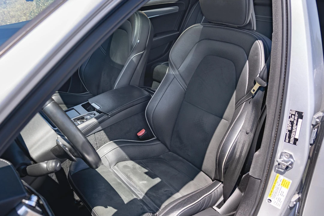 2020 Volvo S90 - Image 30 of 31