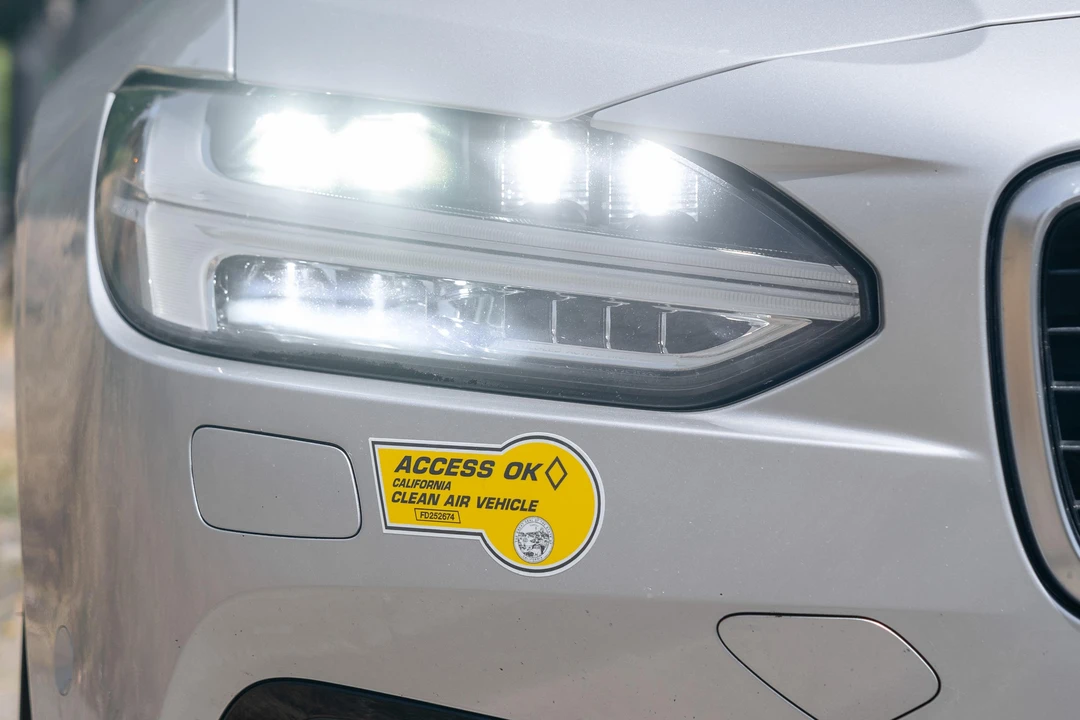 2020 Volvo S90 - Image 14 of 31