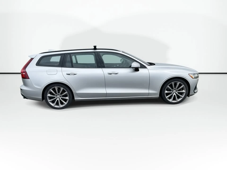 2020 Volvo V60 2nd Gen - Image 10 of 16