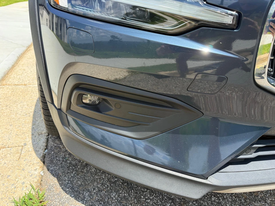 2020 Volvo V60 2nd Gen - Image 10 of 31