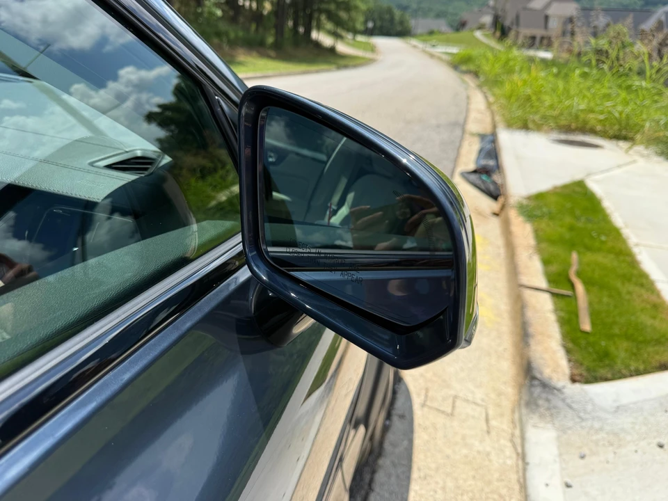 2020 Volvo V60 2nd Gen - Image 23 of 31