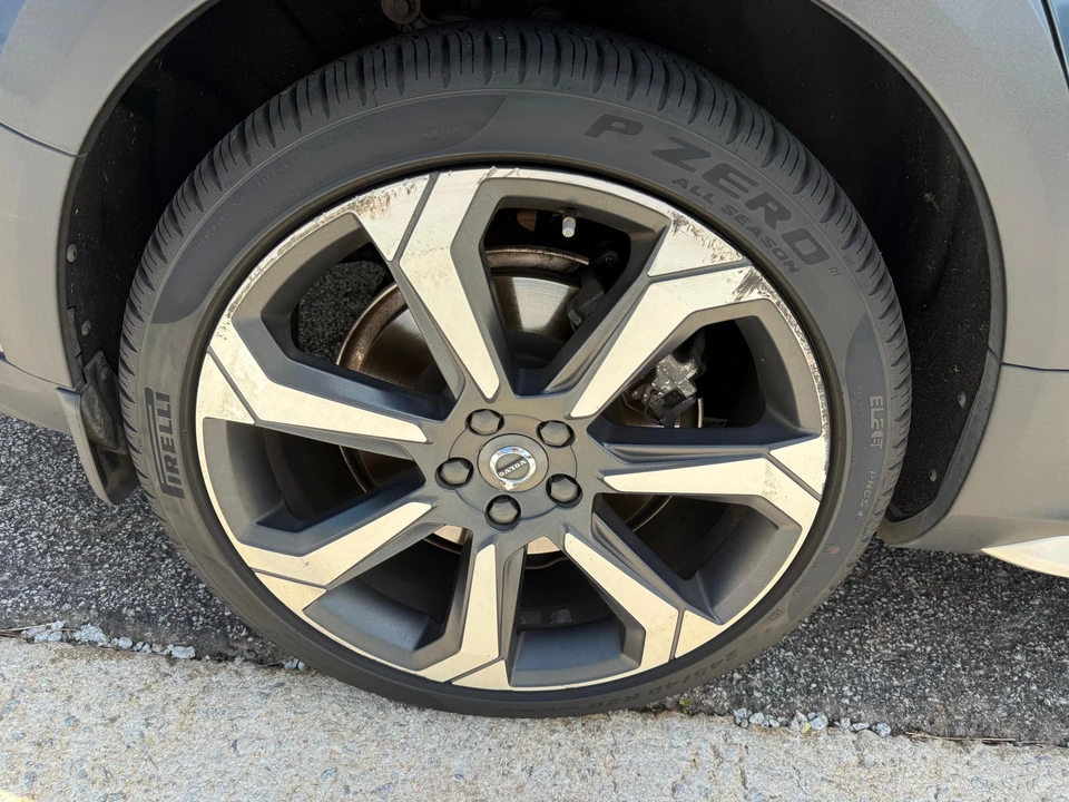 2020 Volvo V60 2nd Gen - Image 31 of 31