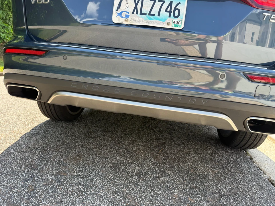 2020 Volvo V60 2nd Gen - Image 20 of 31