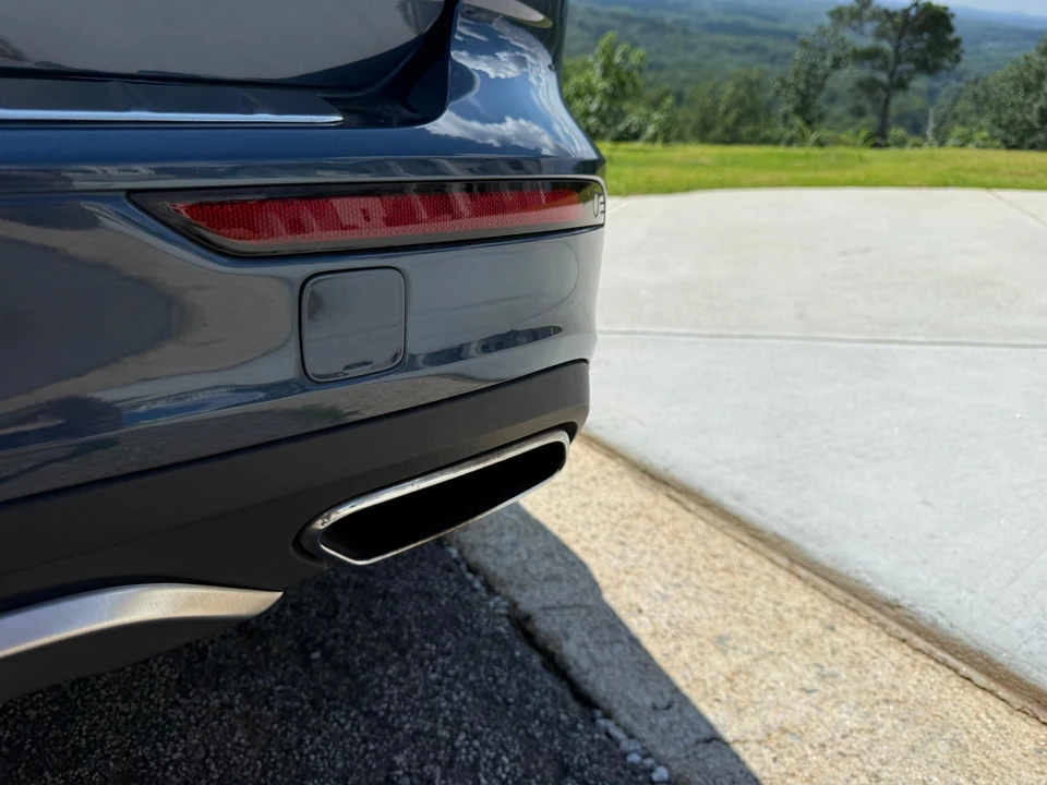 2020 Volvo V60 2nd Gen - Image 21 of 31