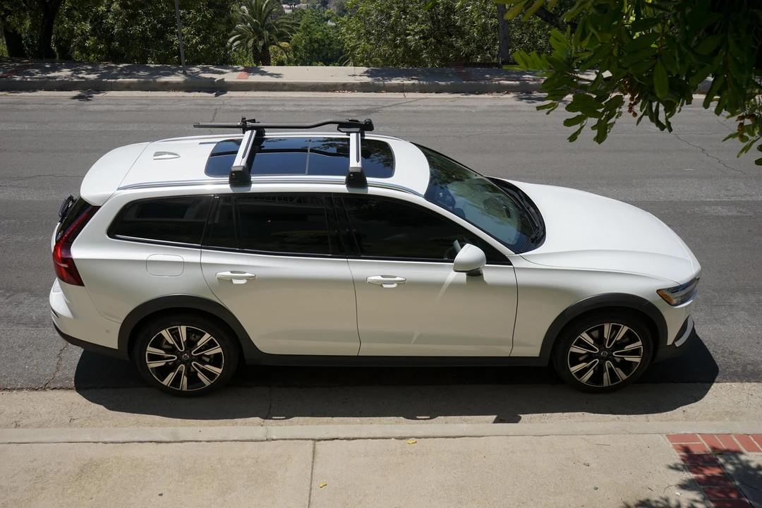 2020 Volvo V60 2nd Gen - Image 17 of 25