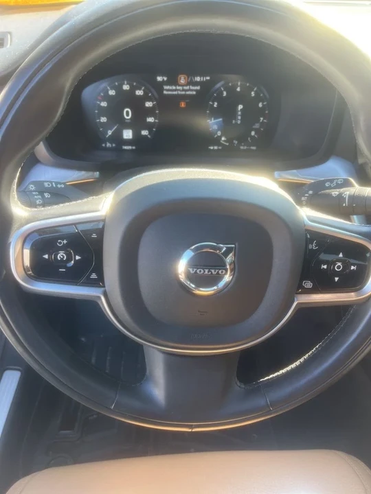 2020 Volvo V60 2nd Gen - Image 8 of 12