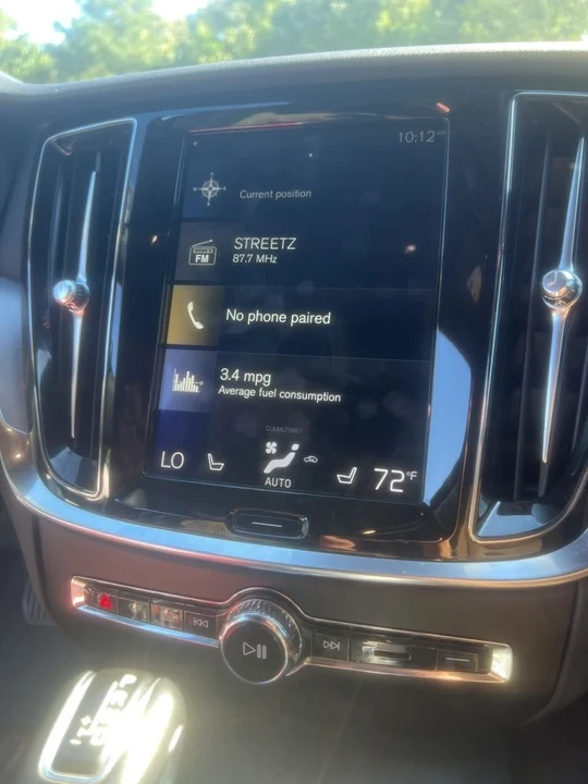 2020 Volvo V60 2nd Gen - Image 9 of 12