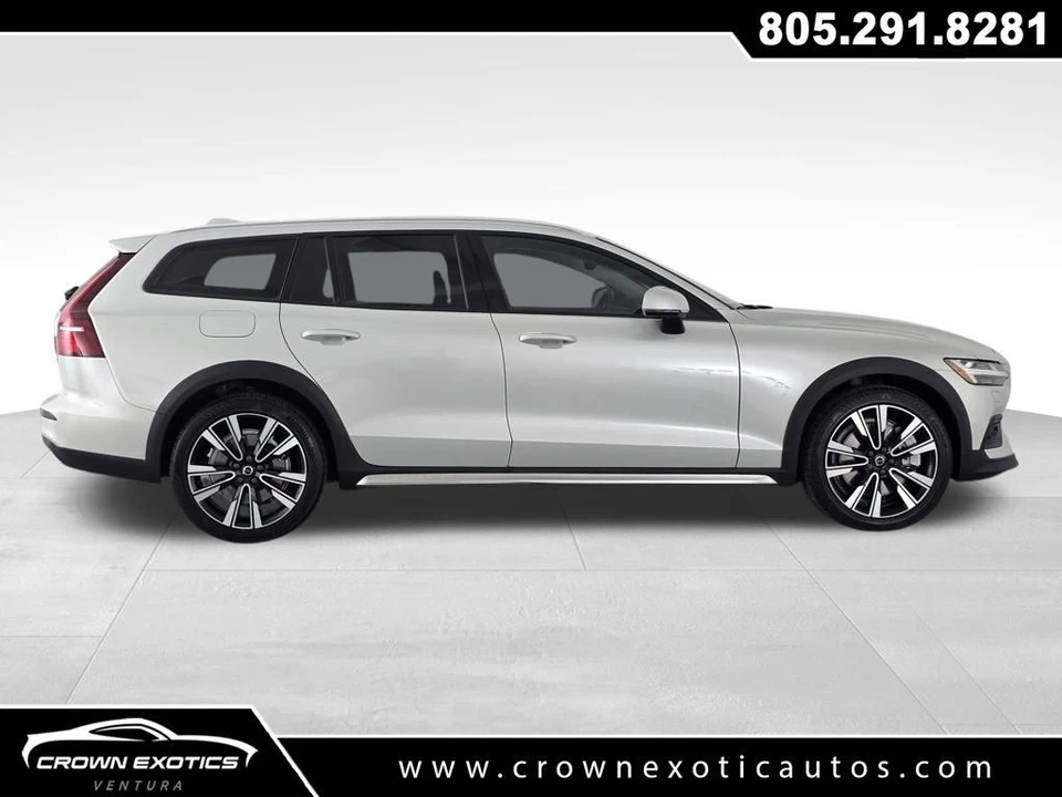 2020 Volvo V60 2nd Gen - Image 8 of 12