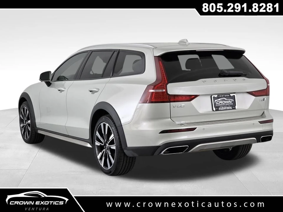 2020 Volvo V60 2nd Gen - Image 5 of 12