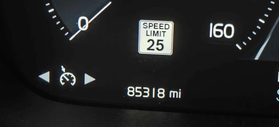 2020 Volvo V60 2nd Gen - Image 4 of 8