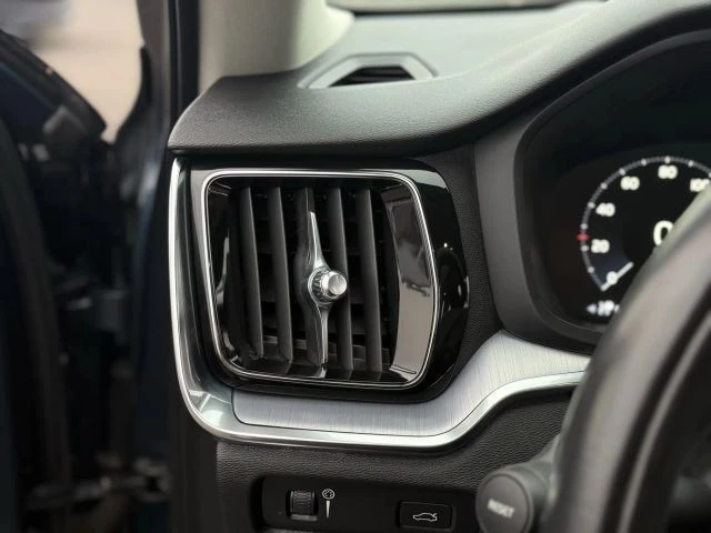 2020 Volvo V60 2nd Gen - Image 21 of 21