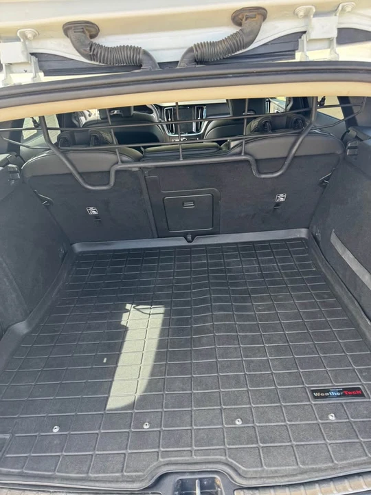 2020 Volvo V60 2nd Gen - Image 10 of 11
