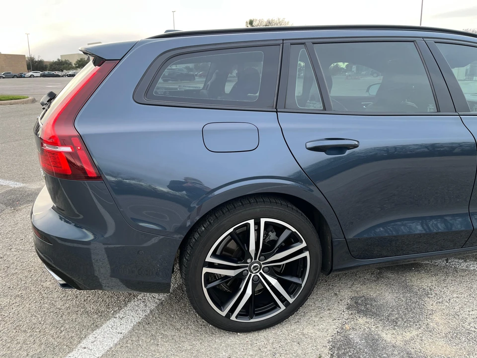 2020 Volvo V60 2nd Gen - Image 30 of 31