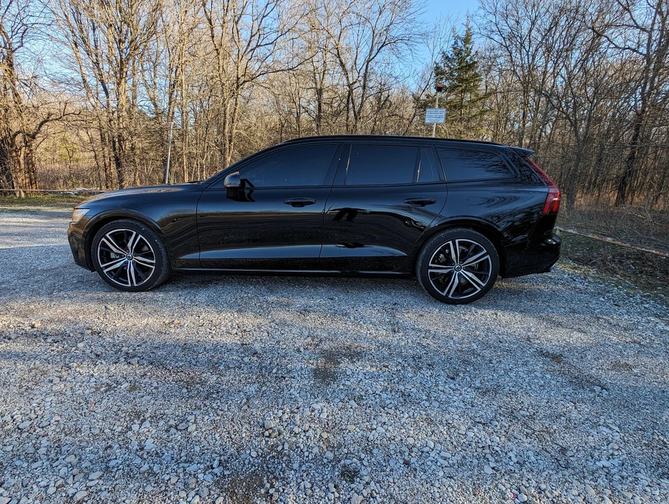 2020 Volvo V60 2nd Gen - Image 7 of 31
