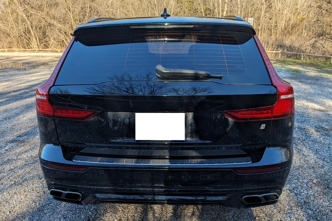 2020 Volvo V60 2nd Gen - Image 5 of 31
