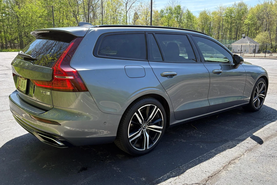 2020 Volvo V60 2nd Gen - Image 4 of 31