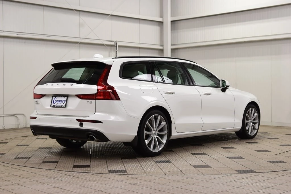 2020 Volvo V60 2nd Gen - Image 8 of 12