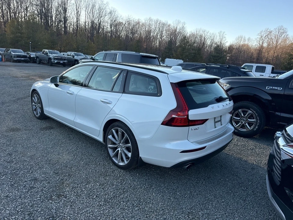2020 Volvo V60 2nd Gen - Image 5 of 12