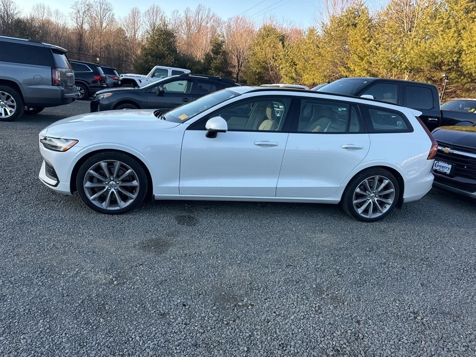 2020 Volvo V60 2nd Gen - Image 4 of 12