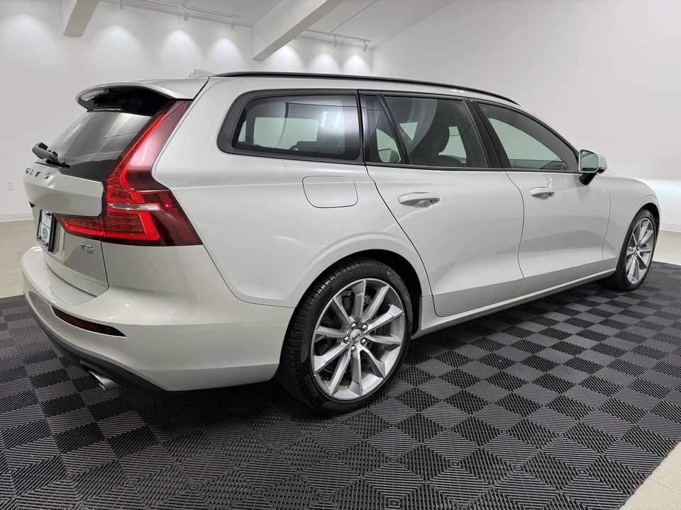 2020 Volvo V60 2nd Gen - Image 7 of 12