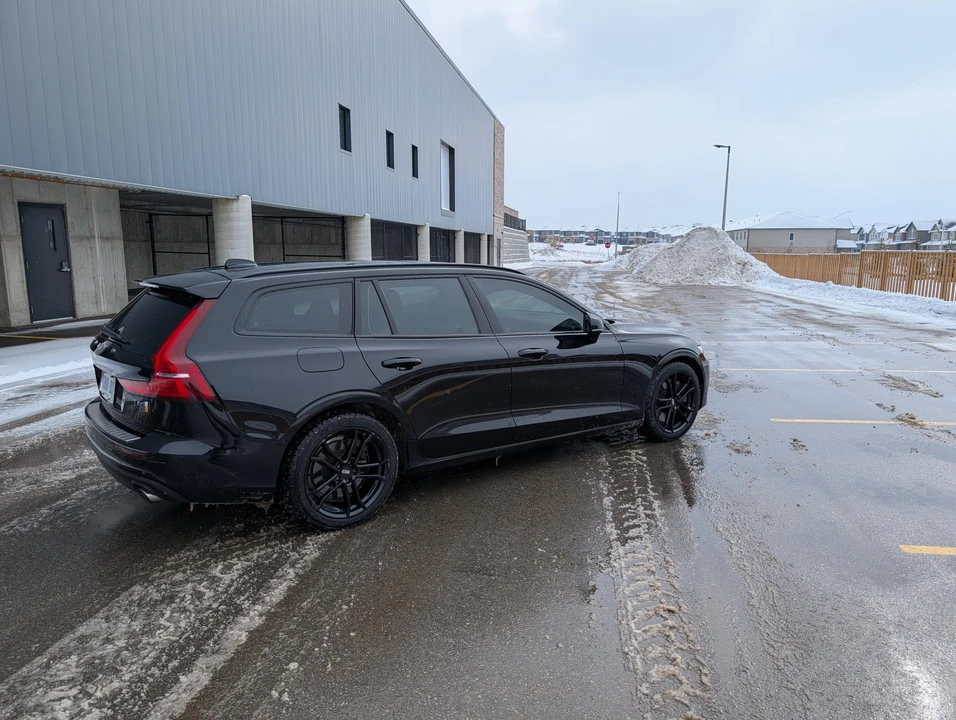 2020 Volvo V60 2nd Gen - Image 20 of 31