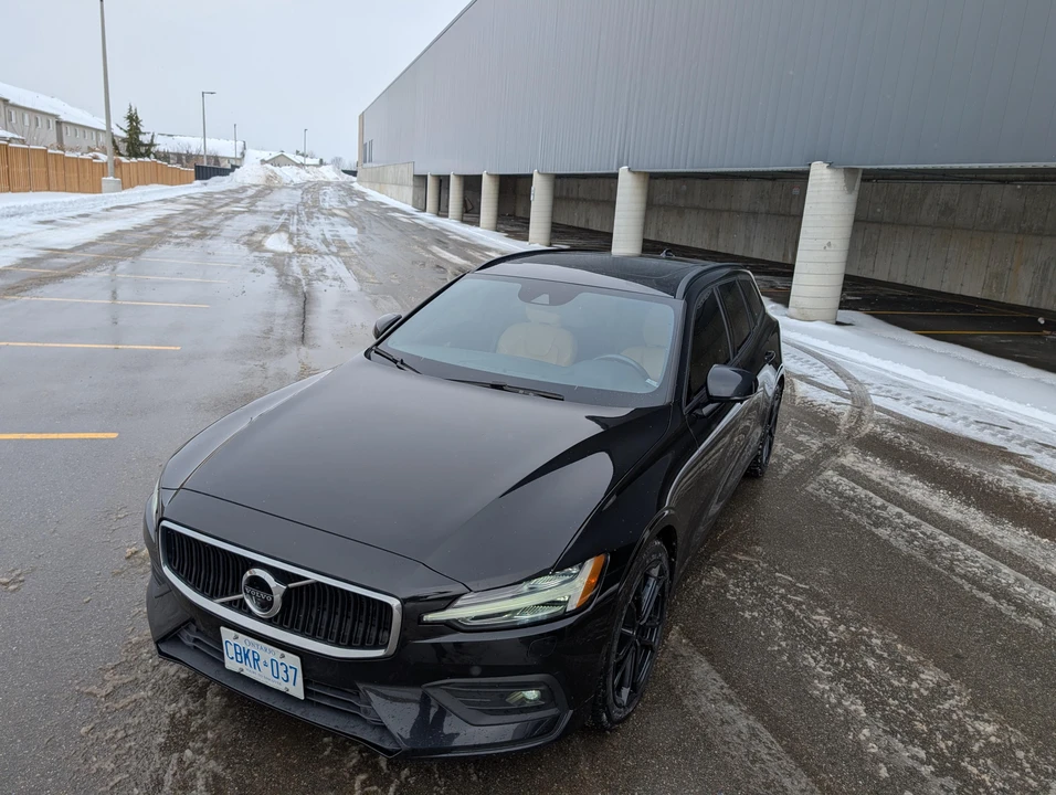 2020 Volvo V60 2nd Gen - Image 7 of 31