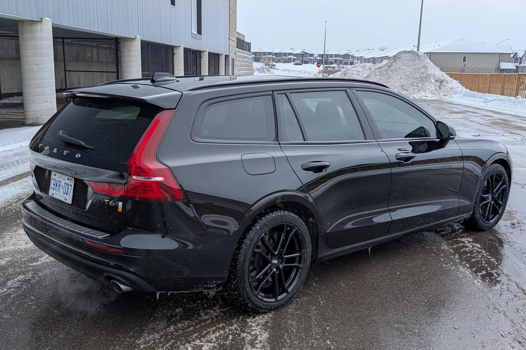 2020 Volvo V60 2nd Gen - Image 4 of 31